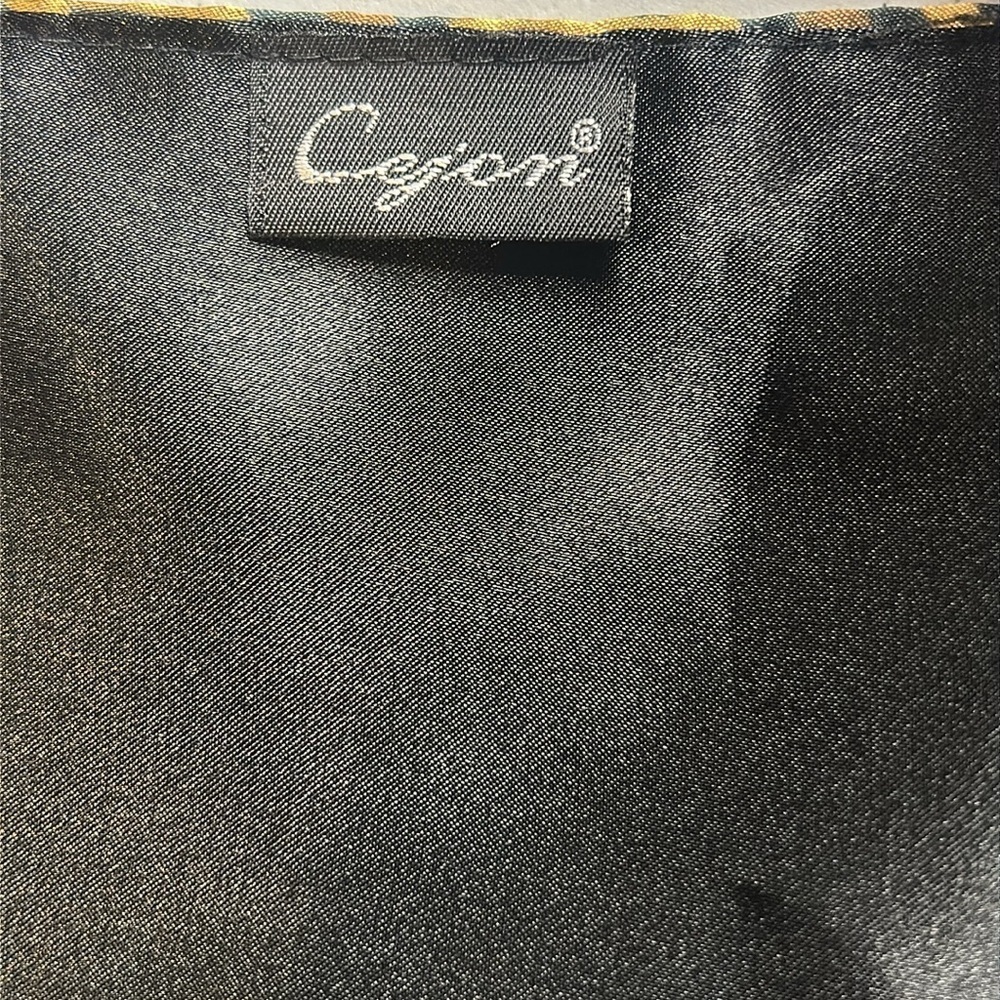 Cejon Polyester Scarf - Picture 6 of 6
